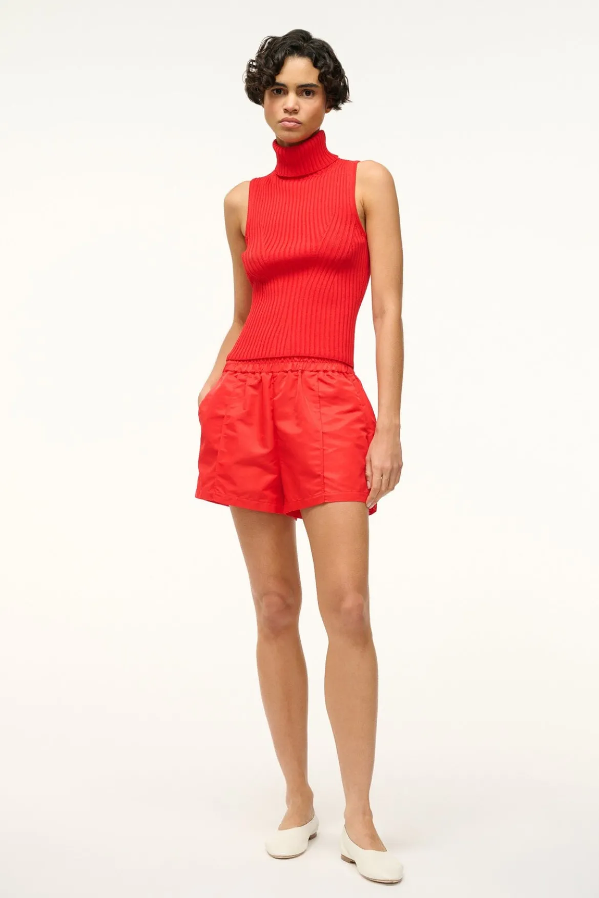 STAUD TAURUS SHORT RED ROSE